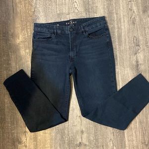 WHBM skinny jeans 12 tapered ankle